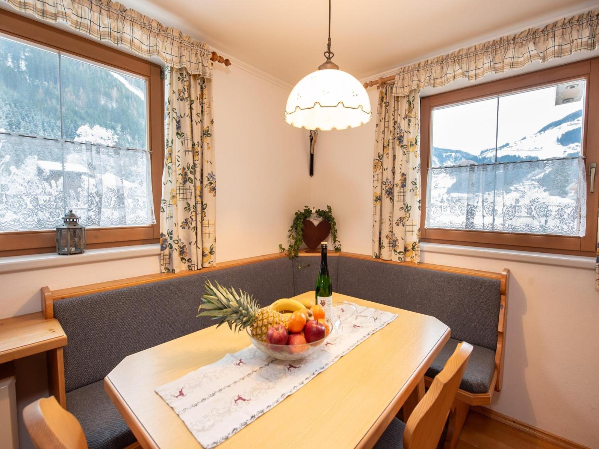 Apartment Johann In Wald Im Pinzgau With Balcony Eksteriør billede